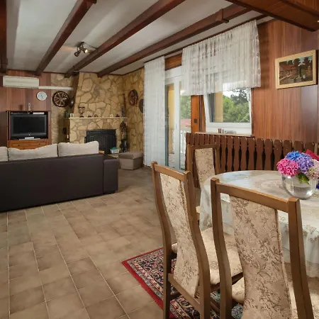 Lola By Interhome Labin (Istria)