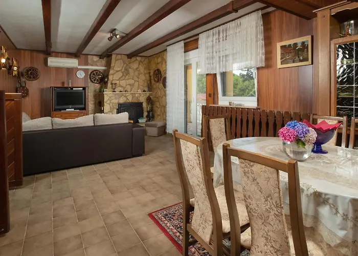 Lola By Interhome Labin (Istria)