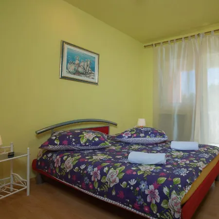 Holiday home Lola - Lbn381 By Interhome *