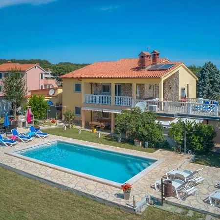 Lola - Lbn381 By Interhome Holiday home