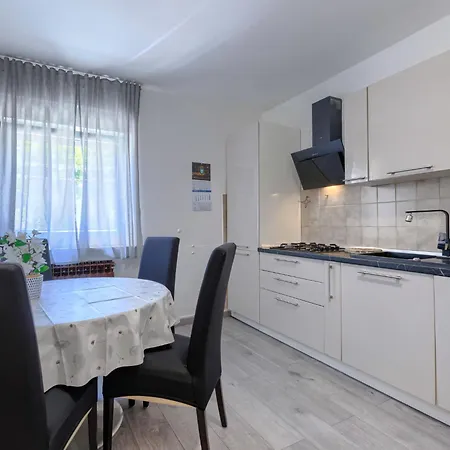 Casa vacanze Lola By Interhome